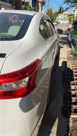 نیسان سێنترا